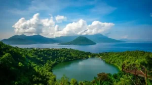 Pulau Ternate dan Tidore Maluku
